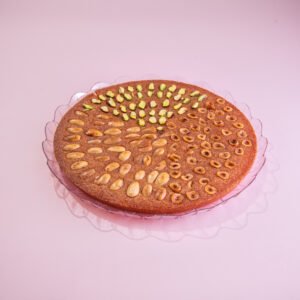 بسبوسة بالمكسرات المشكلة كبير