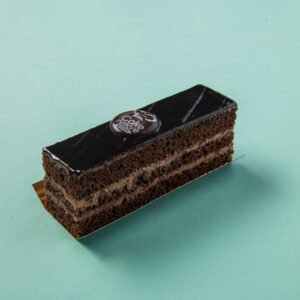 ملفيه إسفنجية مع شوكولاتة